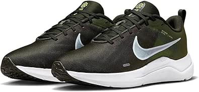 NIKE(ナイキ) ダウンシフター 12 DOWN SHITER 12 カーゴカーキ/セコイア/イエローストライク/グレイシャーブルー DD9293-300