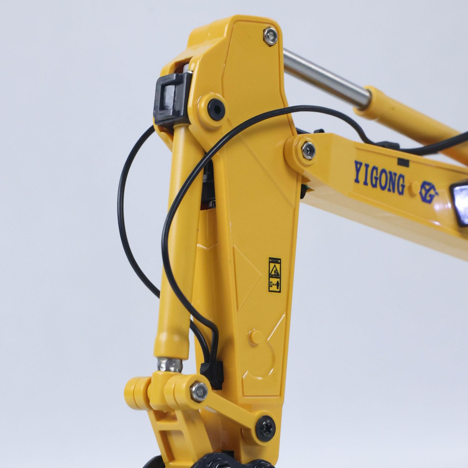TOUCAN RC HOBBY 1/50 Excavadora controlada por radio PC520 Vehículo de construcción de excavadora RC eléctrica juguete modelo terminado cadenas de metal luces sonidos unidad para regalos especiales