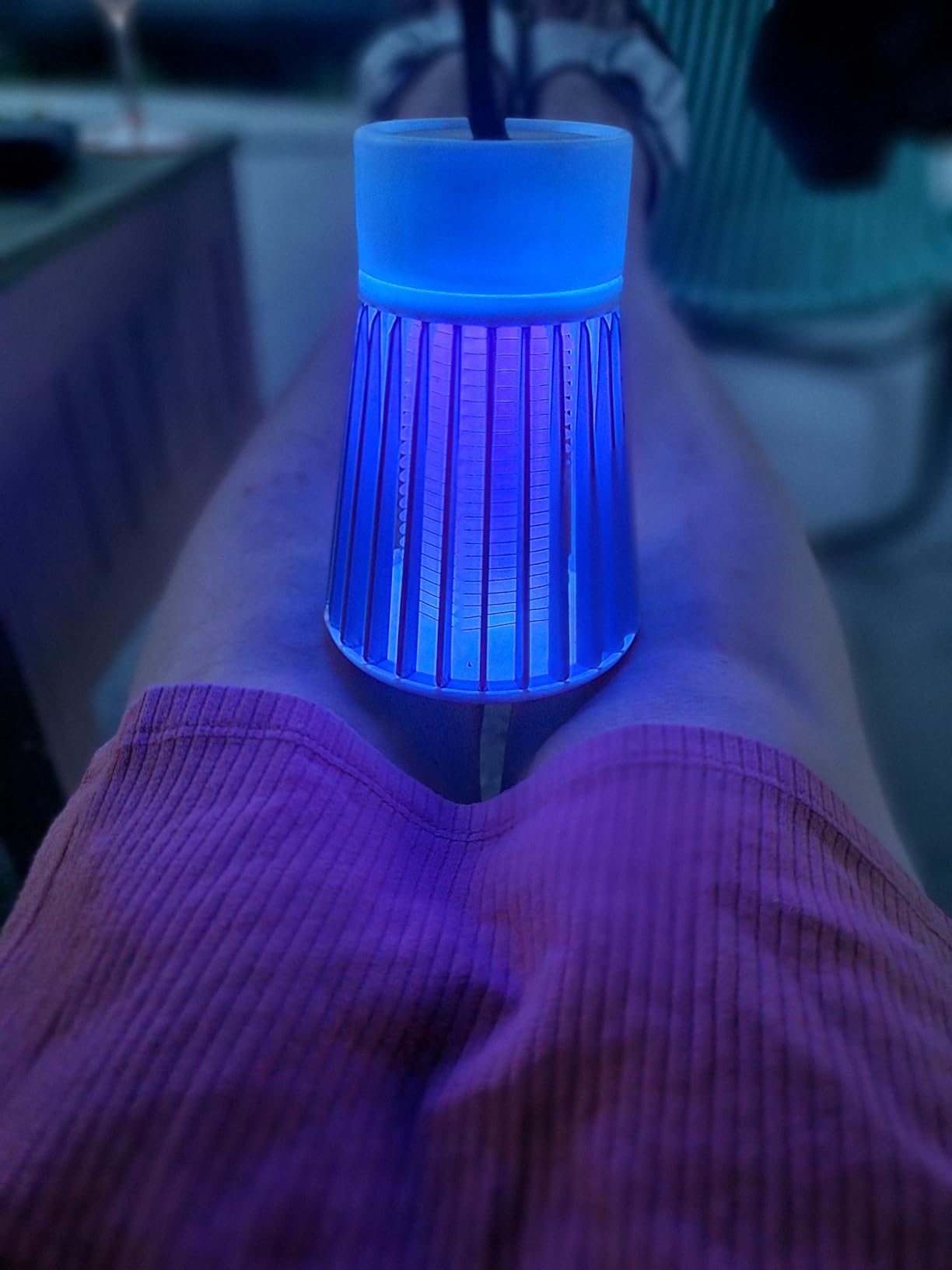 Ozzi Mozzie UV Bug Zapper w/Cleaning Brush Electric Mosquito Killer, Attracts & Zaps Mosquitos