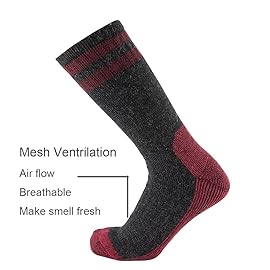 Cerebro Merino Wool Socks for Men, Cushioned Mid-calf Socks Moisture Wicking Men\'s Hiking Socks for Home, Trekking, Outdoors (1Pairs DarkRed)