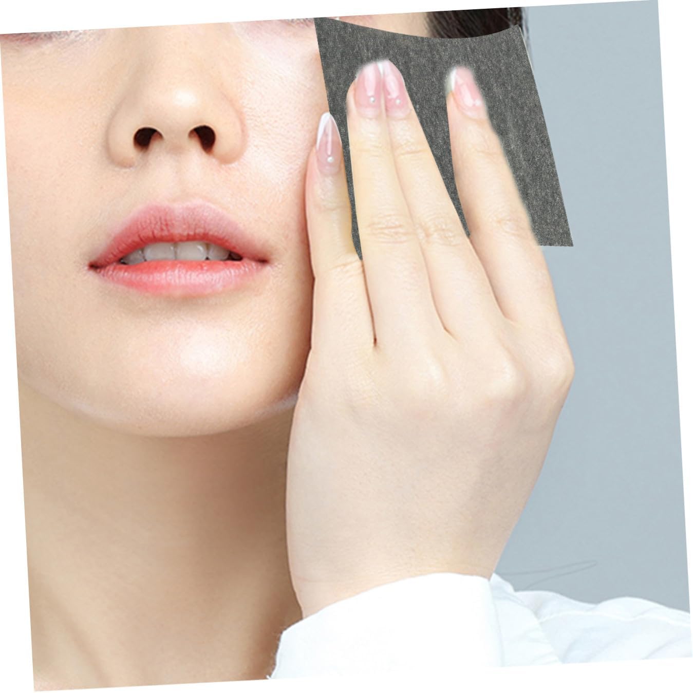Charcoal Oil Blotting Paper 2 Sets 200 Sheets Oil Control Facial Tissue for Oily Skin Face Cleaning Makeup Friendly