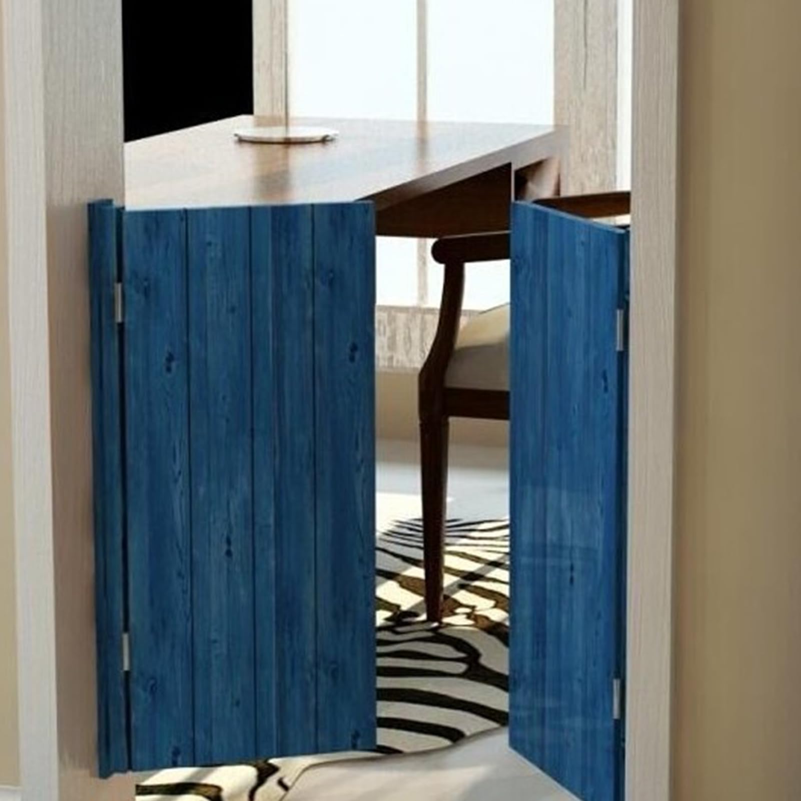 Porte de style vintage en bois pour une entrée chaleureuse et rétro
