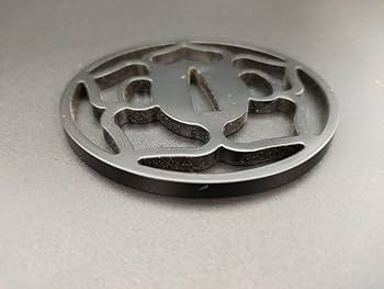日本刀　刀装具　鉄鐔 日本刀の鐔・鍔｜鉄地鞍透かし｜日本刀専門店・東京【十拳】