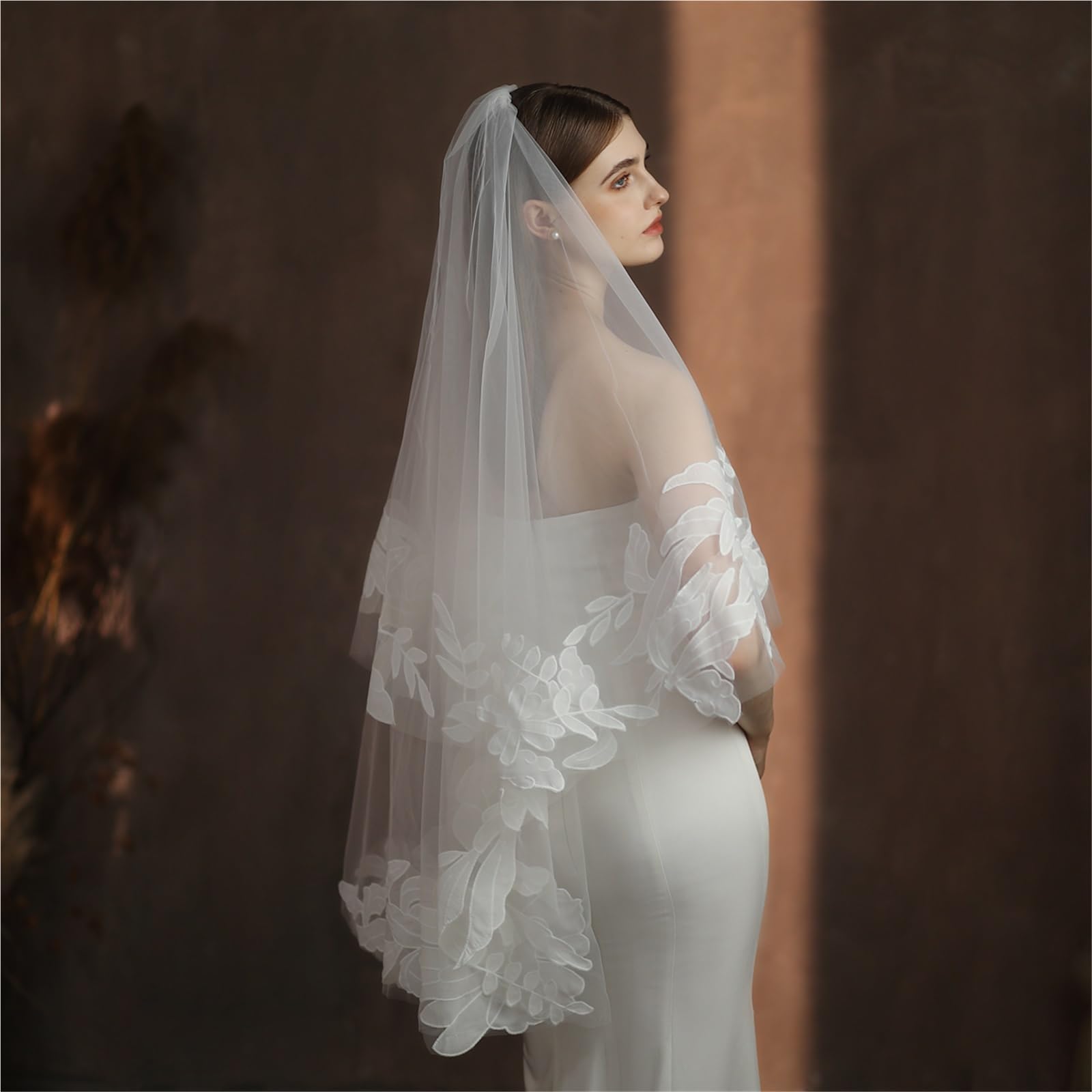 Amazon.com: Elegant Applique Bridal Veil with Soft Tulle 