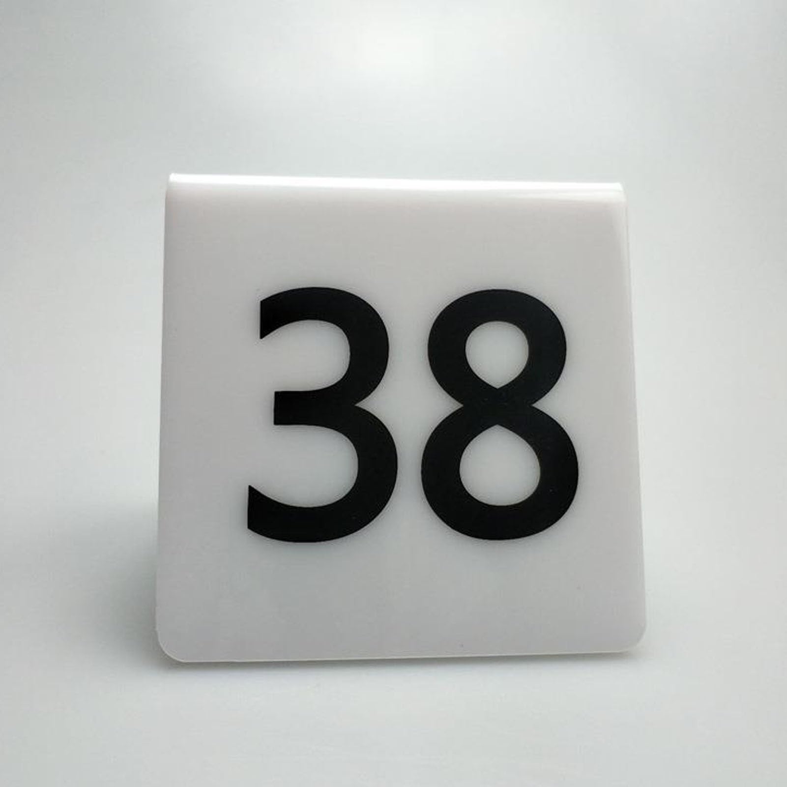 Placas de mesa de acrílico para restaurantes, Números de Mesa Acrílico for Eventos Blanco y Negro 1-70 Doble Cara 8x8cm(White,1~20)