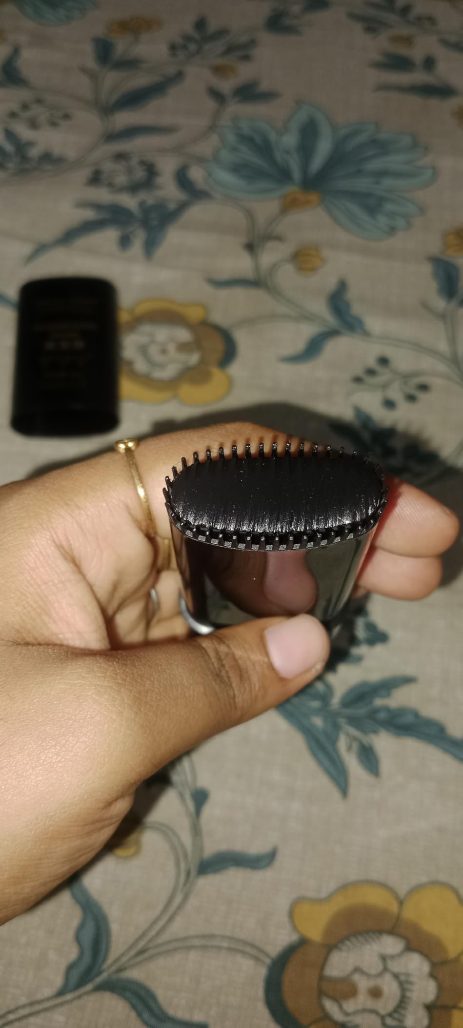 Kavitha's review photo — natural colour blend result