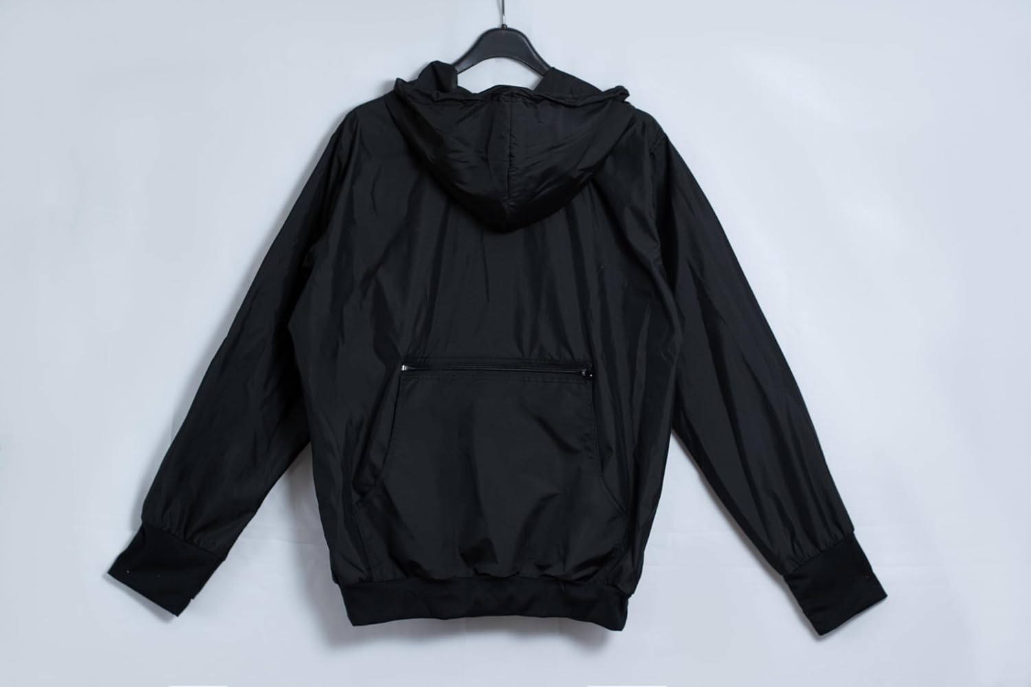 Dog Training Windbreaker for Dog Owners/Trainers with Removable Insulated Treat Pouch, Color Black