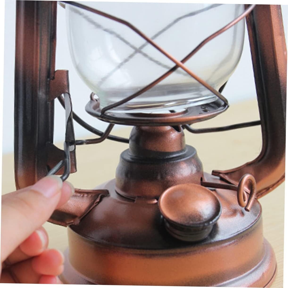 Cabilock 2pcs Vintage Iron Portable Kerosene Lamp Wick Warm Light Oil Lamp for Home Office Decor Party