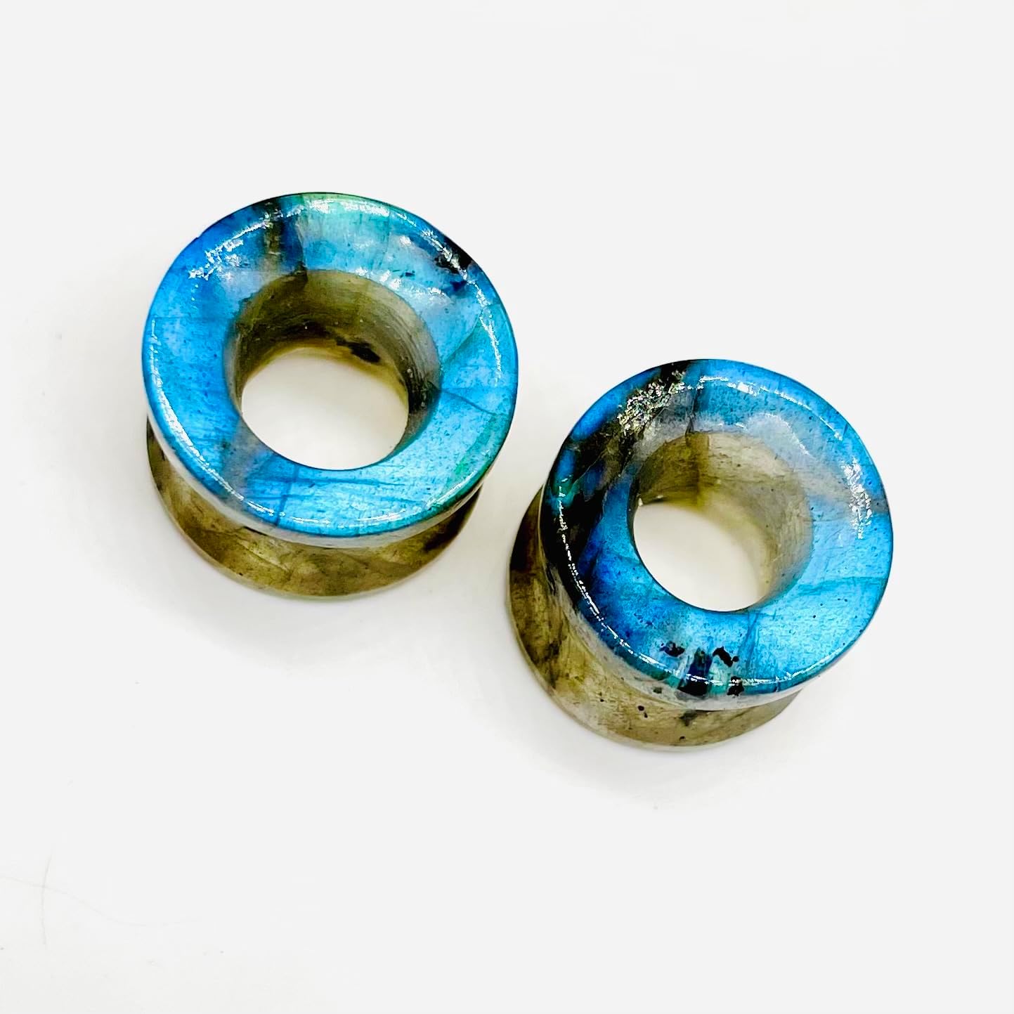 Pair of Natural Blue Flash Labradorite Crystal Handmade Ear Piercing Naga Body Jewelry Double Flare Round Shape Tunnel Plug Size 6g (4mm) to 1" (25mm) Customized Wholesale Also Available