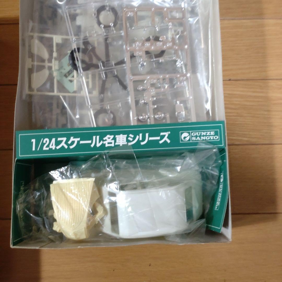 カリオストロの城　　　 　　 　断崖　逃走　1／24スケール カリオストロの城 断崖逃走1／24スケール