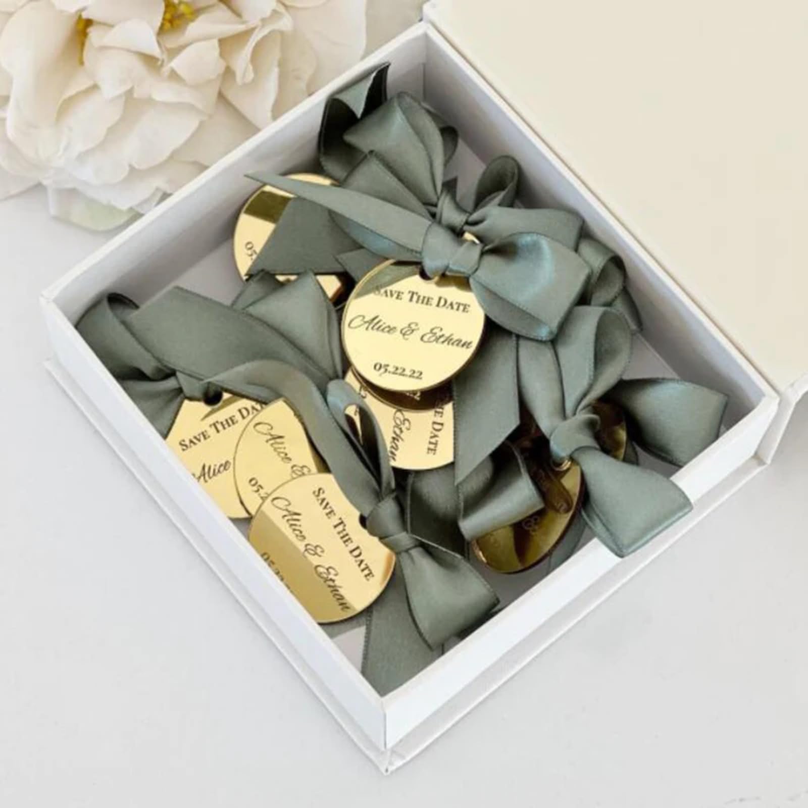 Elegant Name Tag Ideas