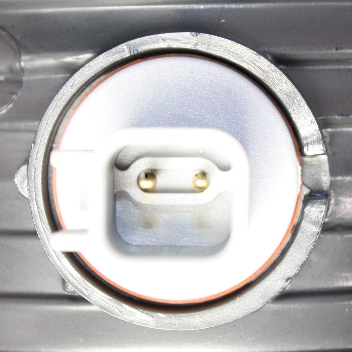 Evan Fischer Passenger Side Tail Light Compatible with 2005-2015 Nissan Armada - NI2801177