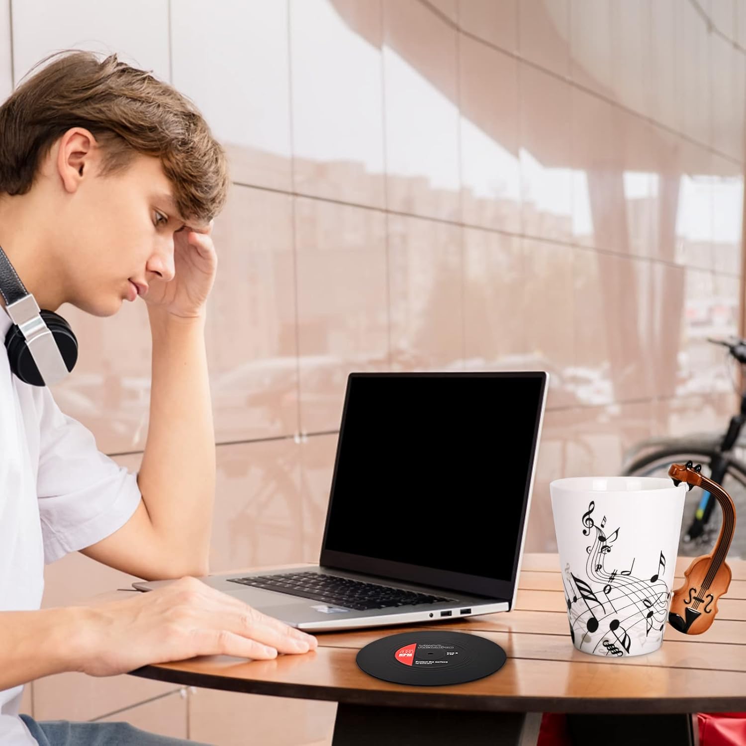 Maustic Novelty Violin Mug - 13 Oz Ceramic with Vinyl Record Coaster, Perfect for Music Lovers, Musicians, and Violinists - Ideal for Christmas or Birthday Gifts - Image 2