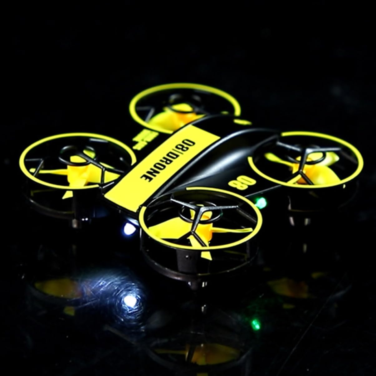 ibasenice 2pezzi Mini Quadcopter Telecomandato Con Led Drone Per Adulti Giocattolo Elicottero Compatto e Resistente Agli Urti Controllo Precisione Voli Rotazione e Notturni Include Batterie