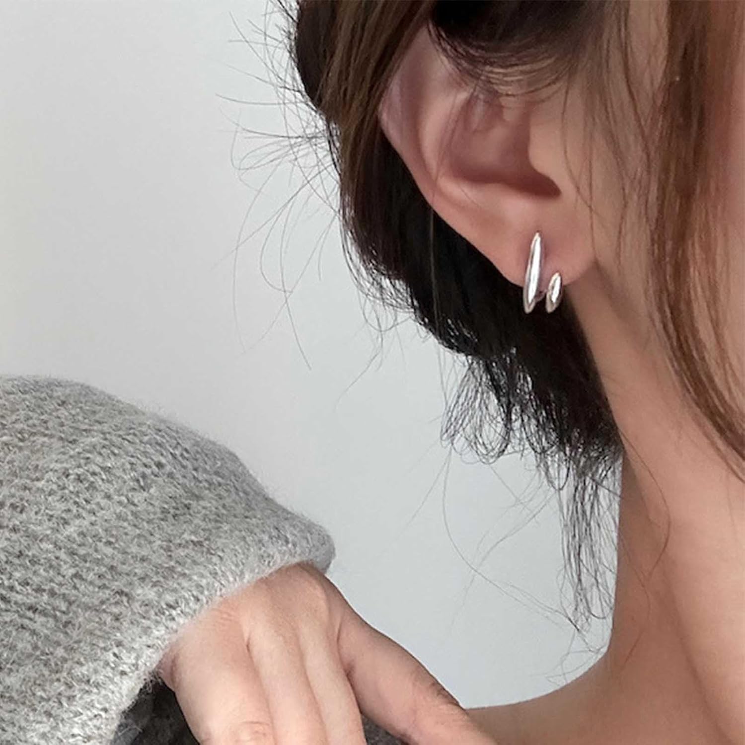 Minimalist Gold Ear Claw Earrings Bar Teardrop Stud Earrings Tiny Geometric Earrings Polished Metal Stud Earrings Bohemia Geometric Earrings Jewelry for Women - Image 6