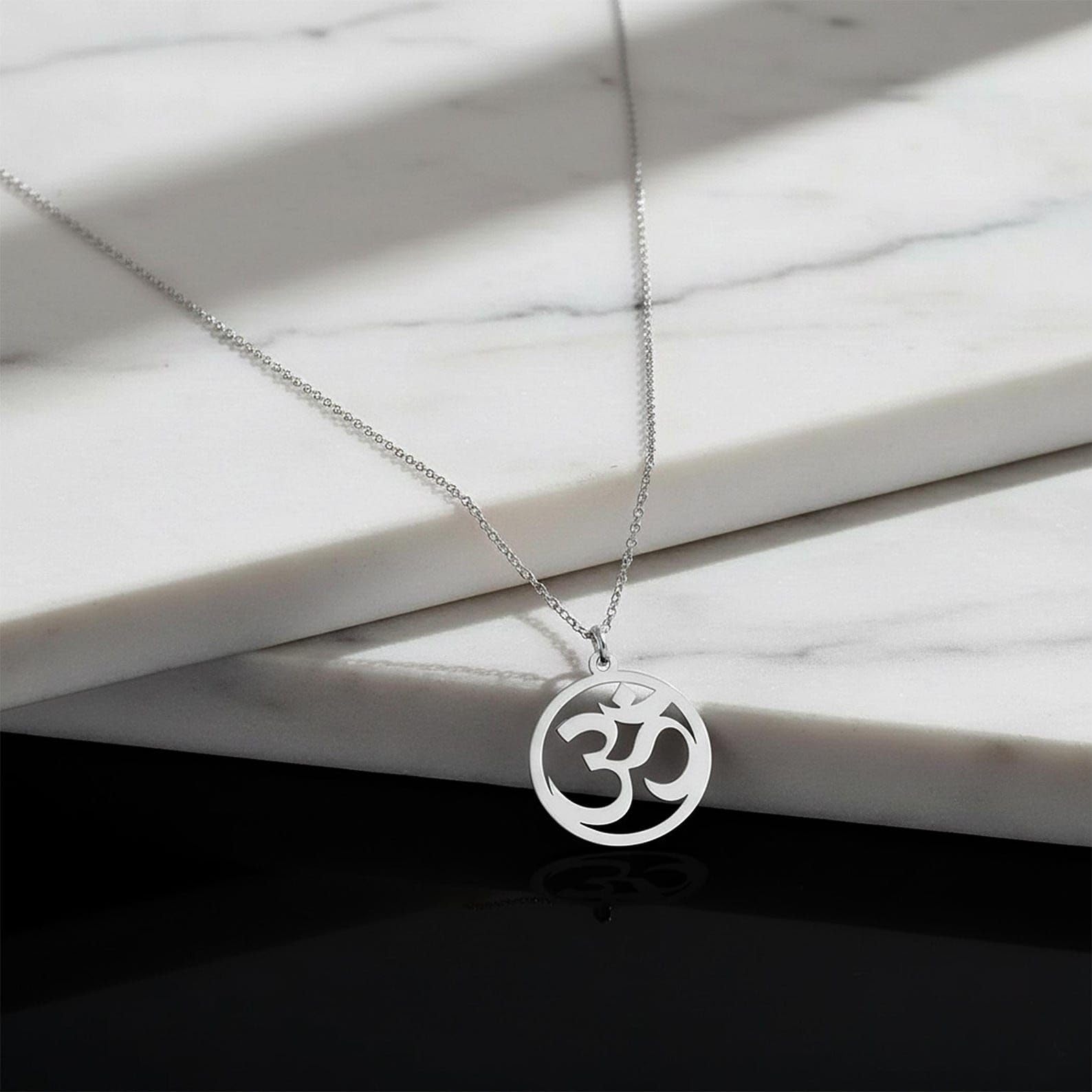 Sterlingsilber 925 Om Halskette Yoga Schmuck filigran Sanskrit Spirituelle Anhängerkette für Meditation