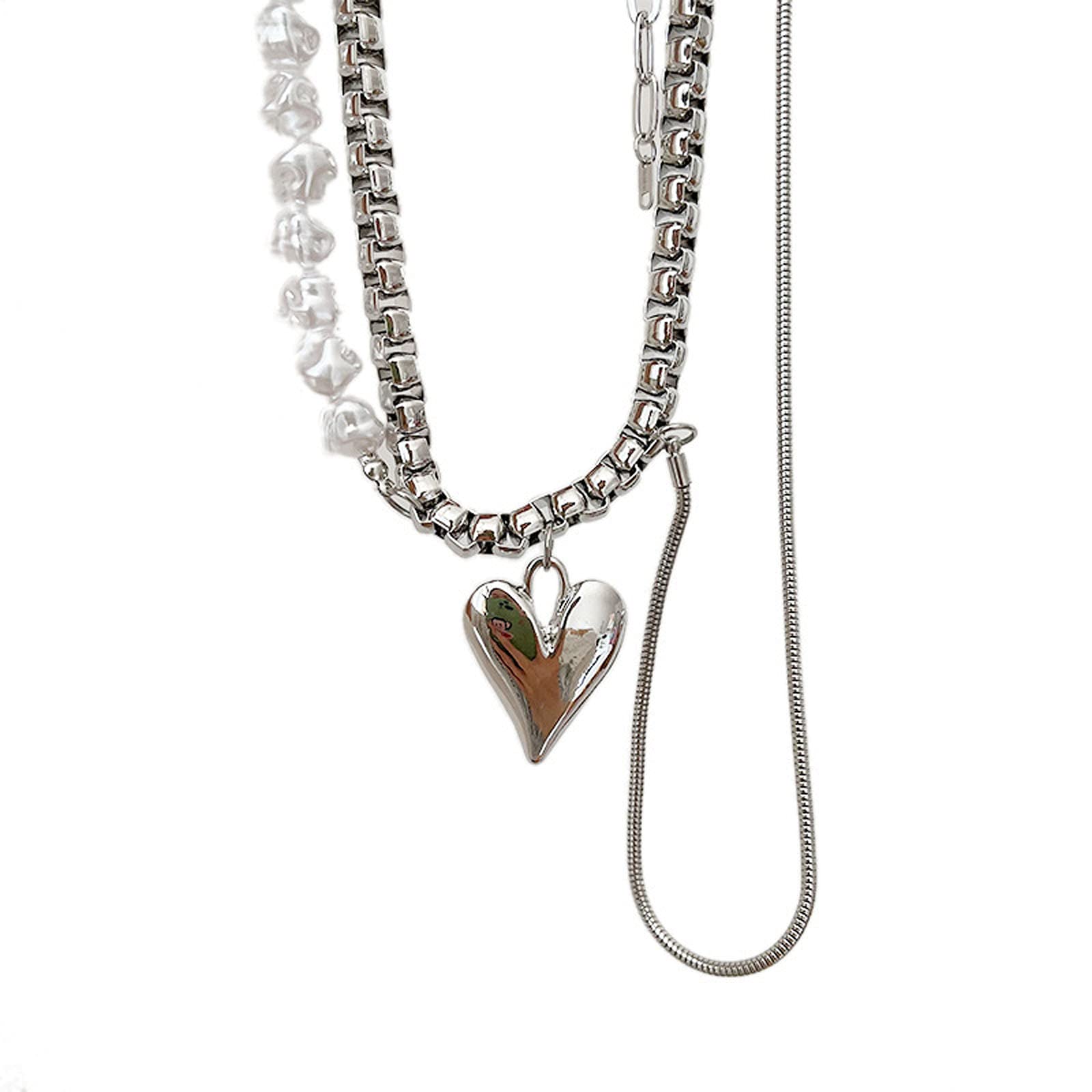 Collier de perles d'amour chaîne de clavicule polyvalente en acier de style français