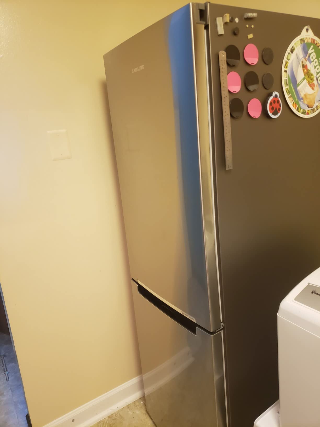 48/mo Finance SAMSUNG 11.3 Cu Ft 24" Bottom Freezer Refrigerator