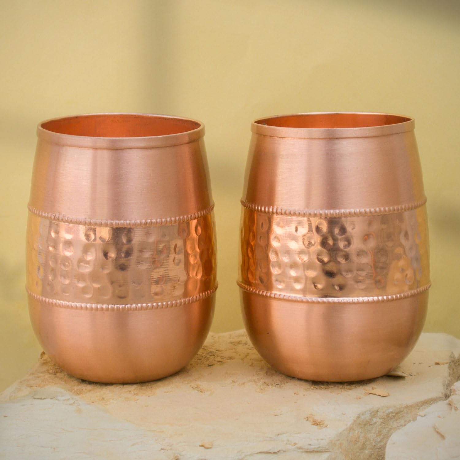 ANCIENT IMPEX Set di 2 bicchieri in rame puro per benefici per la salute dell'Ayurveda (11,8 once fluide americane)
