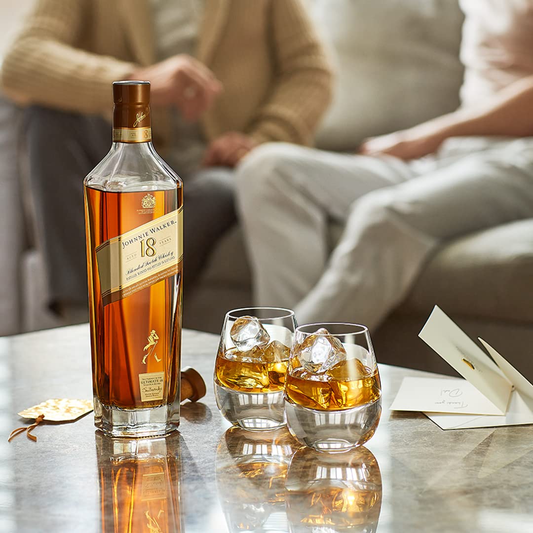 Johnnie Walker, Whisky escocés blended 18 Años, 700 ml : Amazon.es