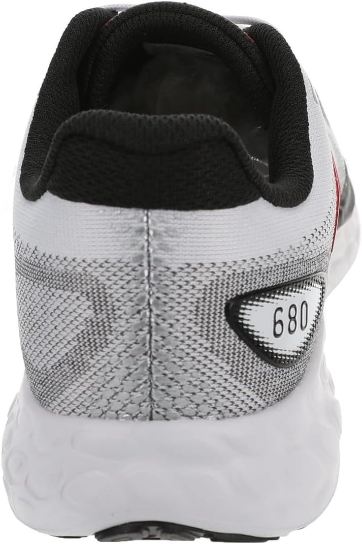 New Balance Men's Fresh Foam 680 V8