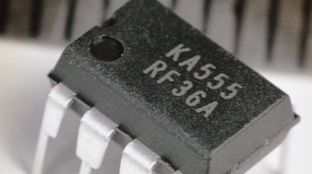 NE555 NE555P DIP-8 555 Timer-based IC -10 Pieces