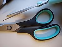 Review Image by Hilly Hilly