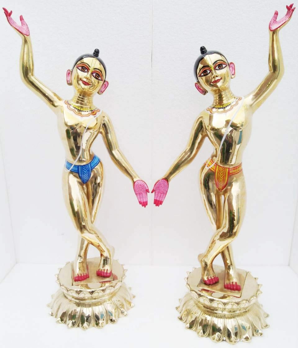 Aashita Creations Astadhatu Metal Shri Nitai Gaur Chaitanya & Nityanand Mahaprabhu Brass Idol - Down Hand Design - Standard , Golden (10 cm)
