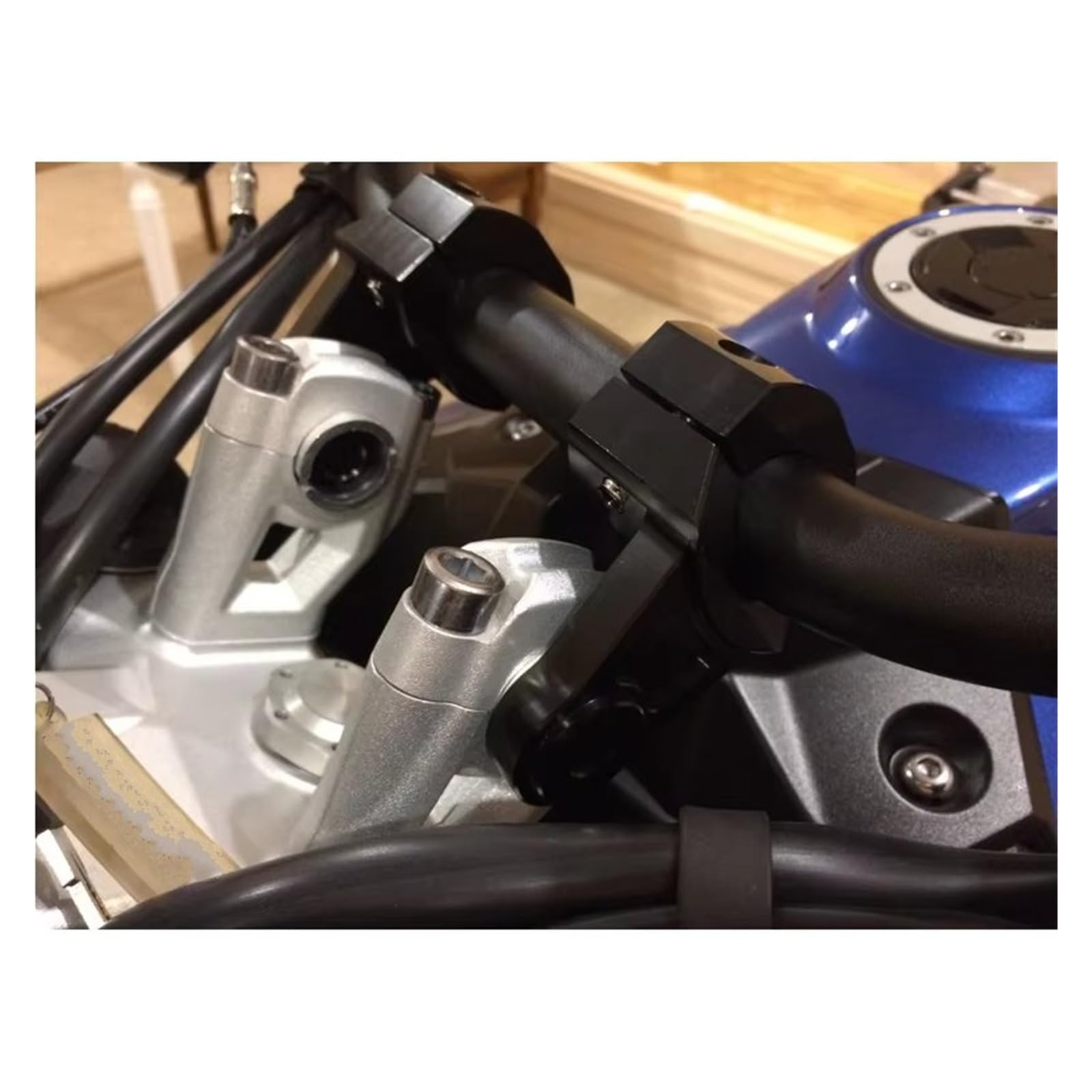 Para G310R 2017 2018 2019 22mm 7/8 "elevadores Manillar Motocicleta Elevadores Montaje Barra Gruesa Aluminio Moto Manillar Elevador(Negro)