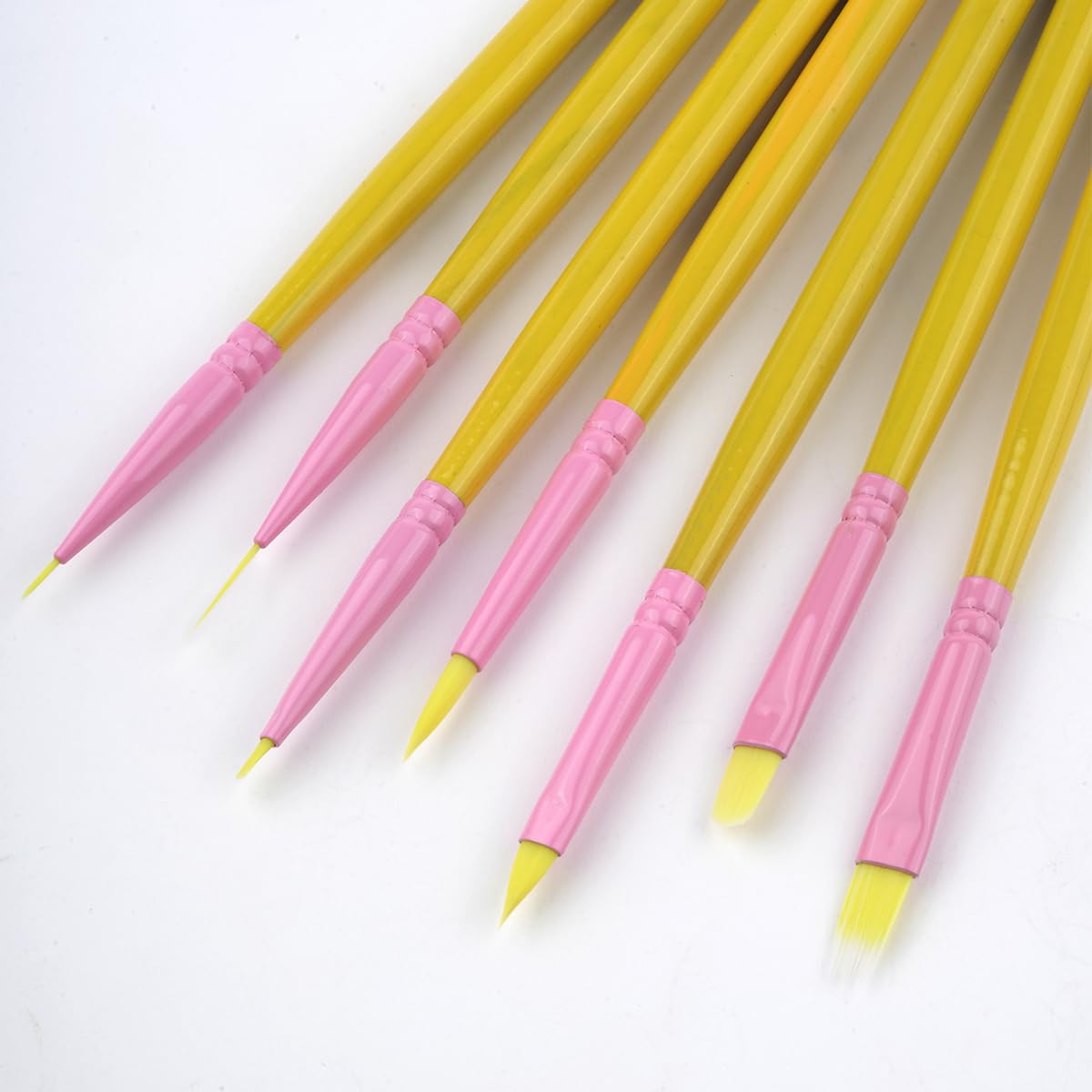 Pennelli per Unghie, Hechunzi 7 Pezzi Pennello per Gel Estensione Unghie Nail Art UV Gel Pittura Strumento per Decorazioni Unghie Painting Detailing Salone Casa Manicure DIY (Giallo)