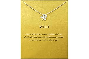 Clover and Cream Pendant Necklace: A Symbol of Luck and Thoughtfulness