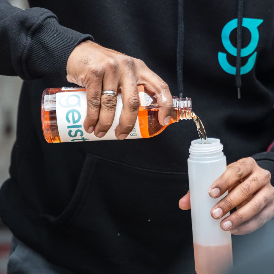 Geist. Rapid Leather & Vinyl Cleaner PRO | Do silnego brudu i zabrudzeń na skórzanych fotelach samochodowych, sofach, meblach, torbach, butach | Na bazie wody | Mocny środek do czyszczenia skóry | 1