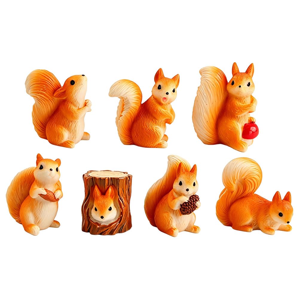 Jehoshaphat 7Pcs Realistic Squirrel Family Statue Set Plastic Miniature Animal Figure Parent Offspring Sculpture for Indoor Outdoor Garden Yard Seasonal Christmas Landscape Ornament