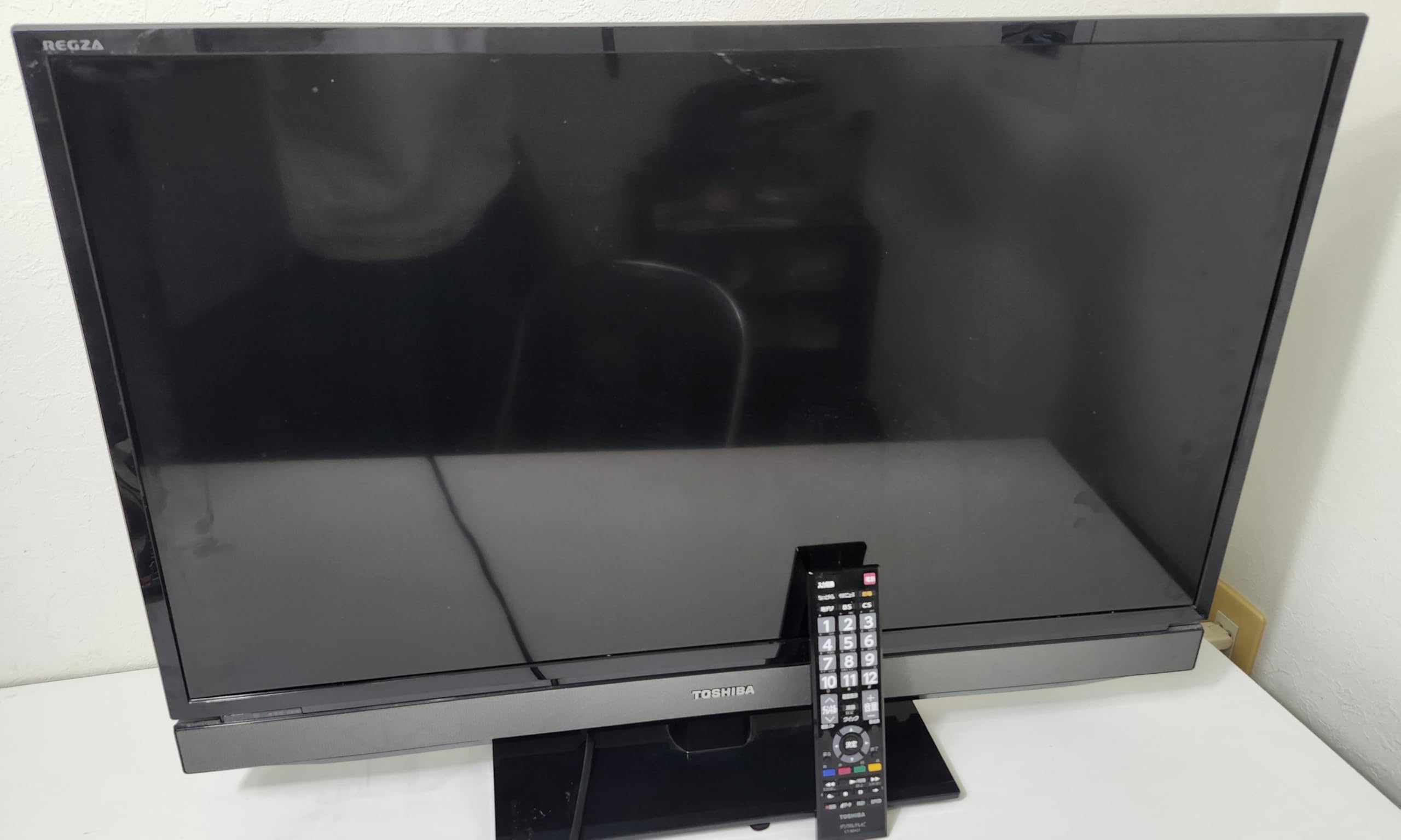 TOSHIBA LED 液晶テレビ 32V型 地上/BS/110度CSデジタル REGZA ◇TOSHIBA 32V31 地上・BS・110度CSデジタルハイビジョン