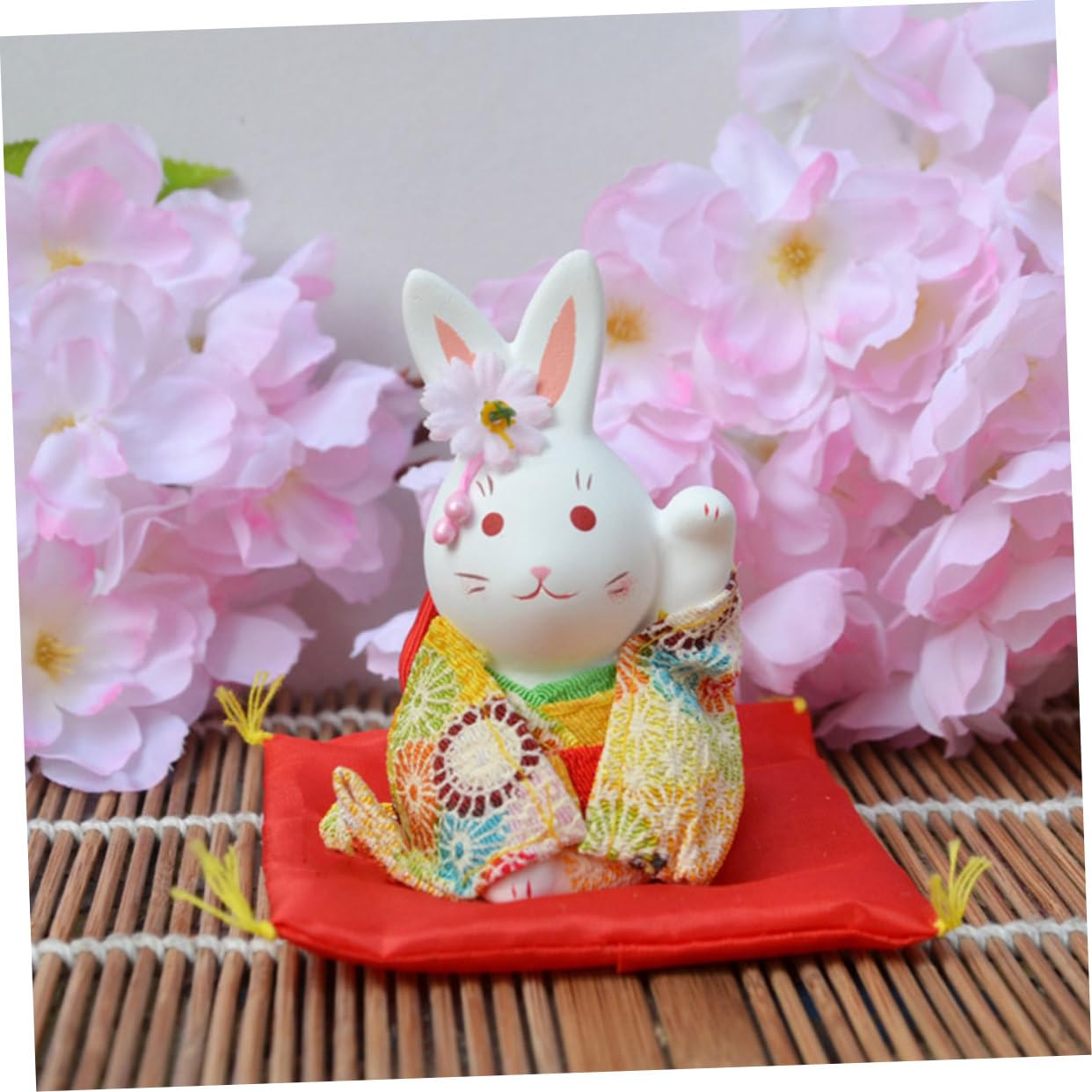 IMIKEYA 4 Pièces Lapin Chanceux Décor Statue De Lapin du Statuette Feng Shui Statue De L'année du Accessoire De Voiture Figurine Kimono De Pâques Plâtre