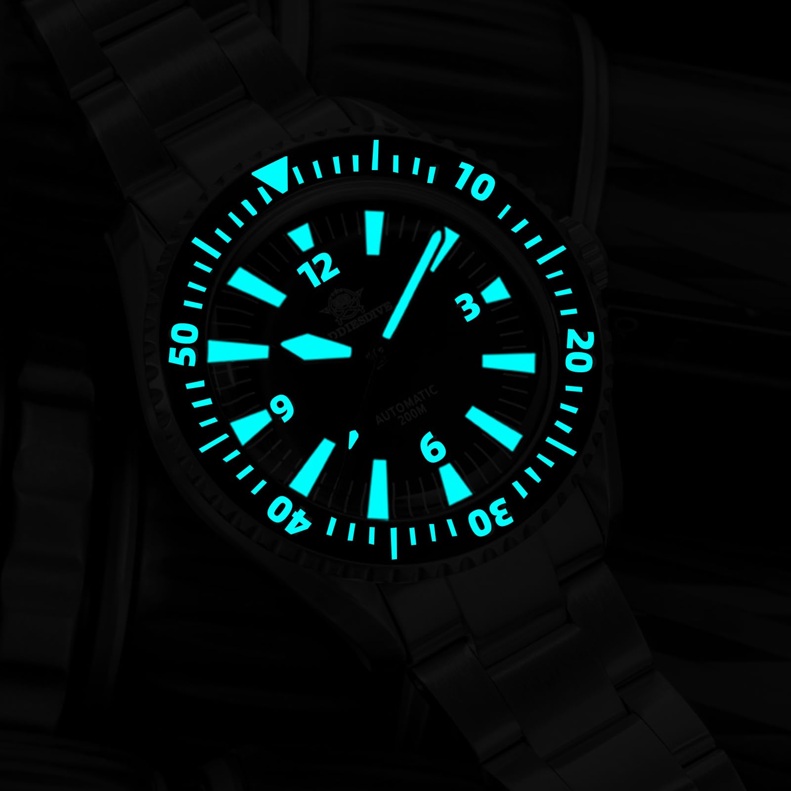 ADDIESDIVE Relojes de buceo para los hombres impermeable 200M NH35A bisel de cerámica sintética zafiro BGW9 Reloj de buceo automático