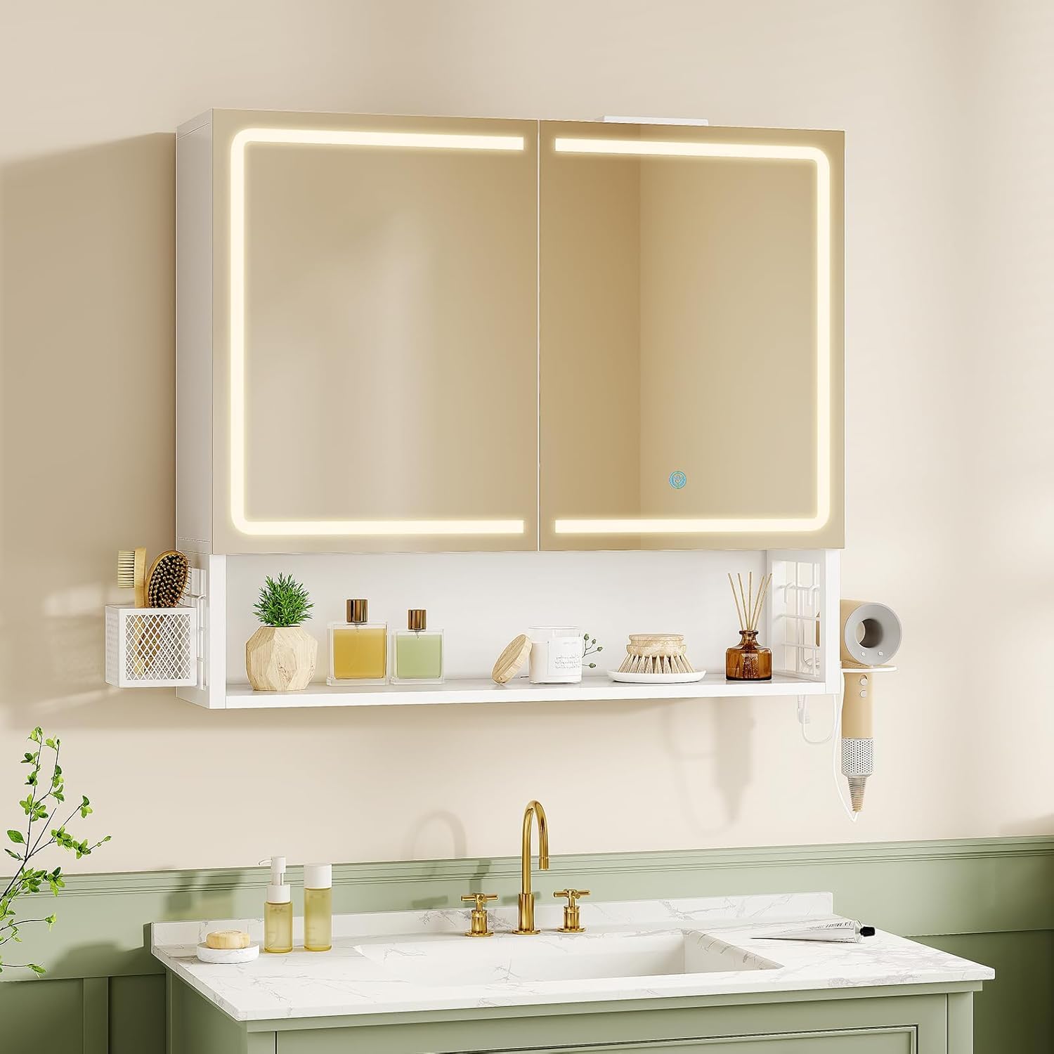 Specchio Bagno 70x16x60 cm con Luce LED Regolabile, Specchio Bagno Contenitore con Mensole Regolabili, Mobile Specchio Bagno con Presa Elettrica e Supporto per Asciugacapelli, Controllo Touch