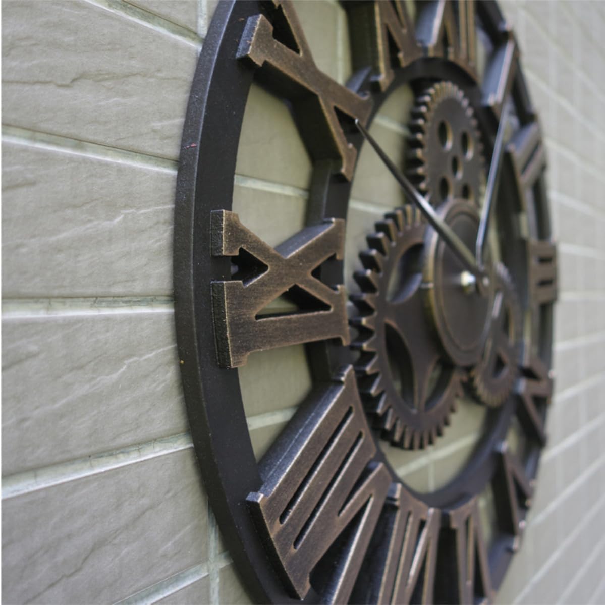 Große Goldene Wanduhr im Industrial Stil mit Zahnradmotiv Lautlos 34cm Retro Hängeuhr für Wohnzimmer und Büro