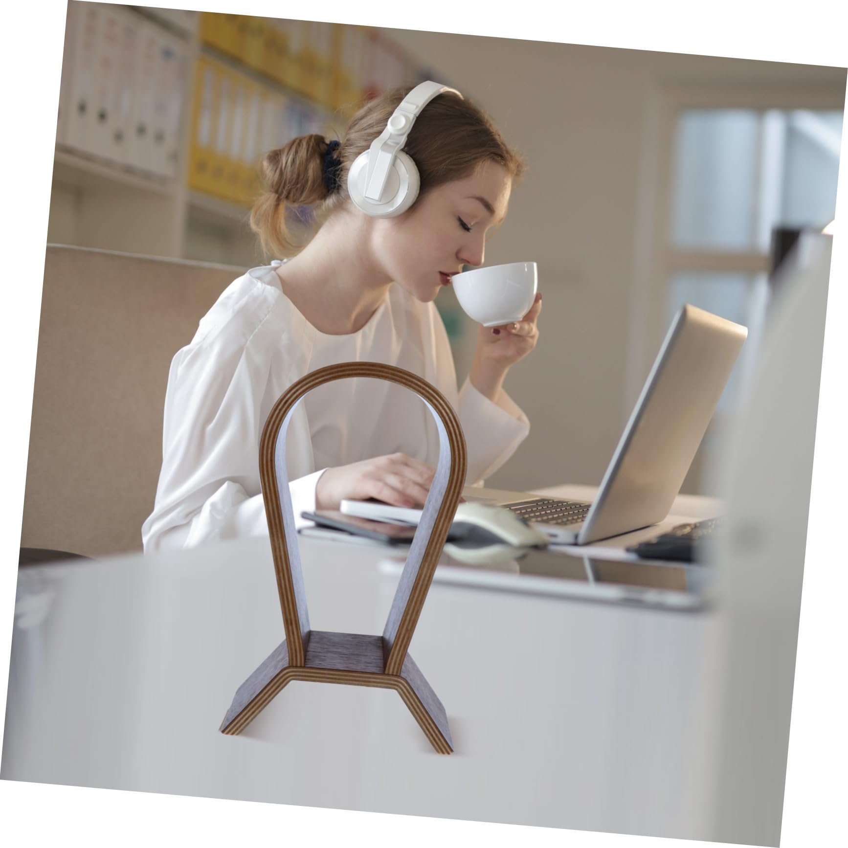 UKCOCO Support Rangement Casque de Présentoir Bois Naturel Noyer ou Élégant et Exposition D'écouteurs de Bureau Boutique ou Café