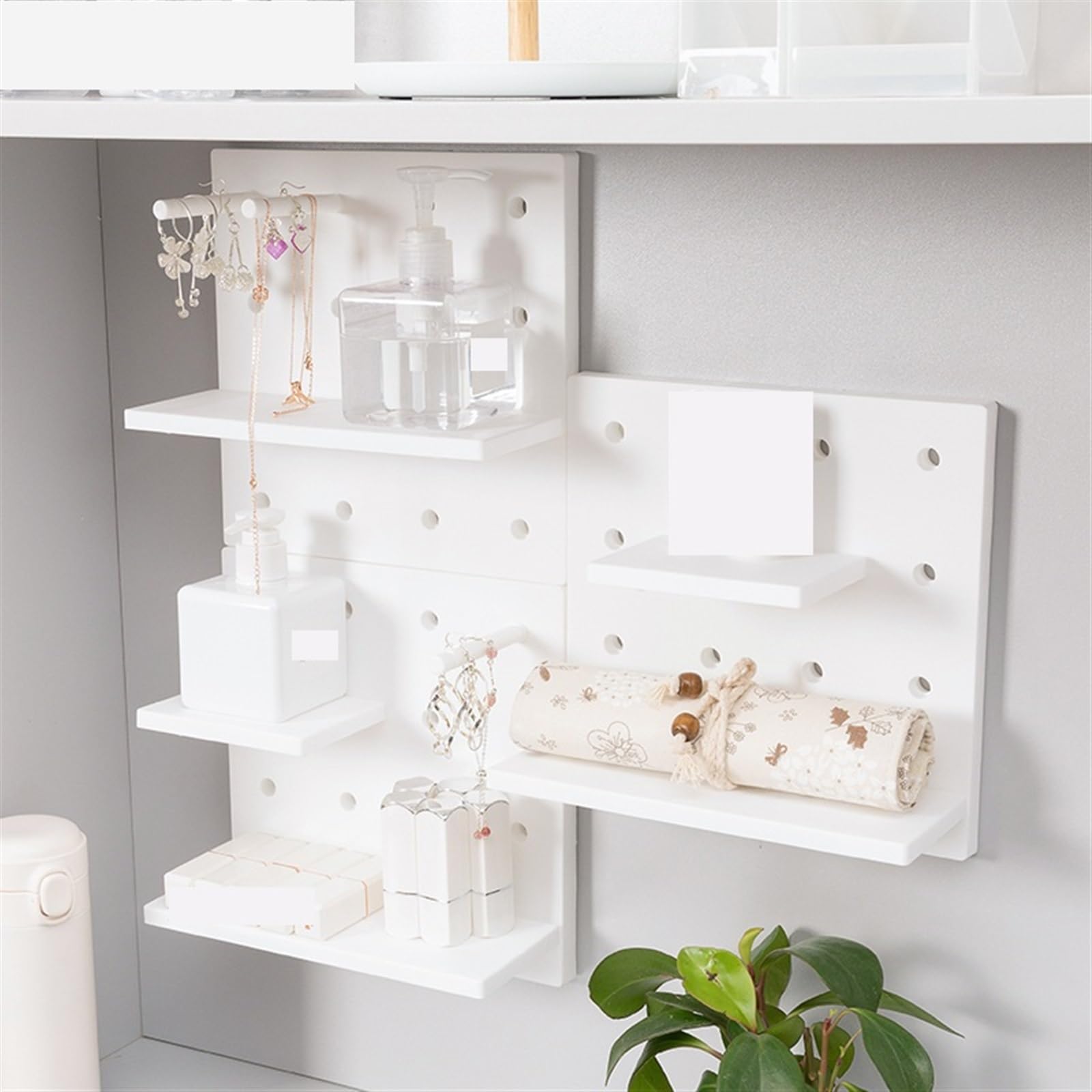 Lochwand zur Wandorganisation Kunststoff Loch Bord Wand Regal Lagerung Rack Perforation-freies Panel Schlafzimmer Pegboard Room Decor(WhiteX3)