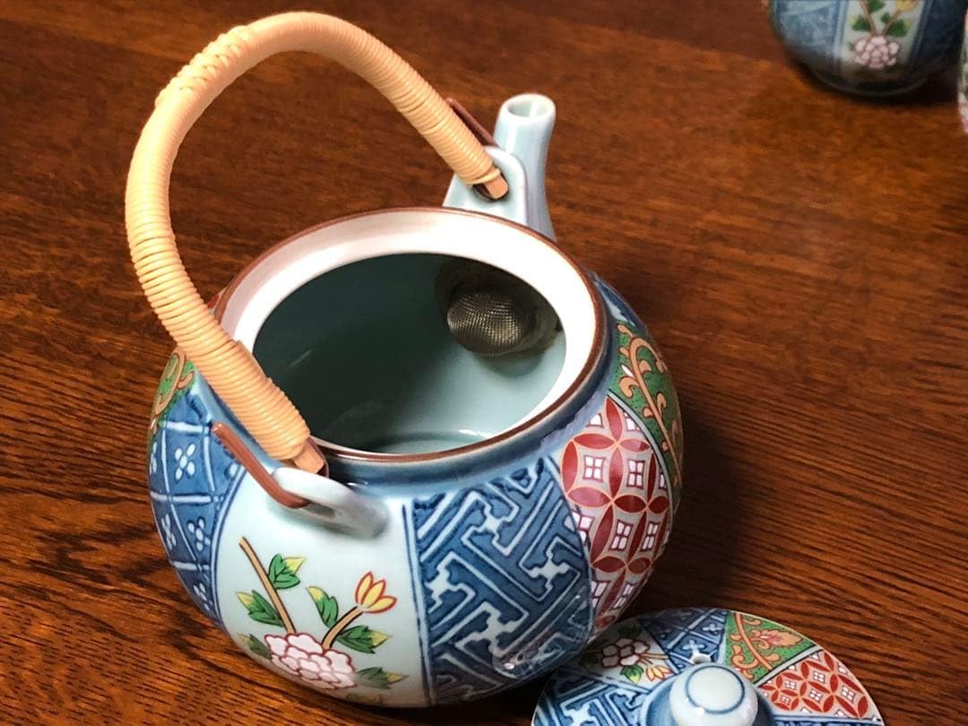 Amazon.co.jp: 有田焼 仁祥窯 茶器セット 急須 蓋付湯呑5客 献上古