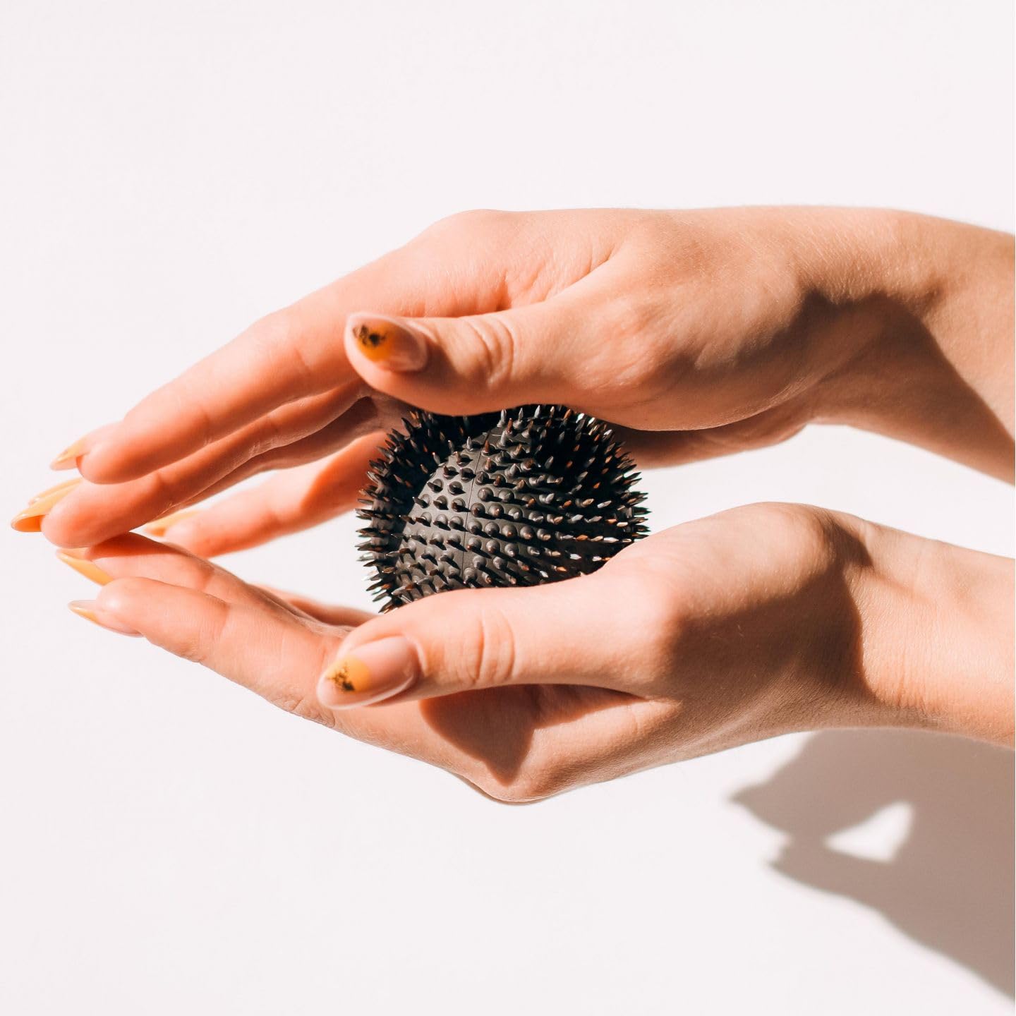 Lyapko Akupunktur Hand-Fußmassage Nadelball 4,0Ag Premium Aktivmassagegerät Unisex Stachelball einzigartiges Therapiegerät-Massageball Igelball Akupressurkugeln für Stressabbau Entspannung (Rot)
