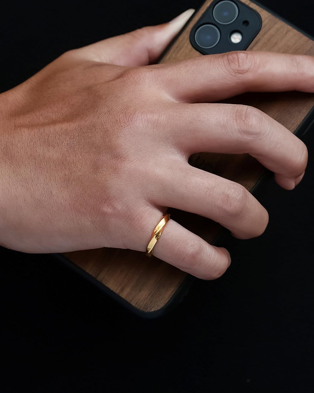 Titanium Mobius Twisted Ring for Men Women, Silver/Gold Plated Stackable Simple Promise Engagement Rings 3mm Wedding Bands for Couples Size 6-9