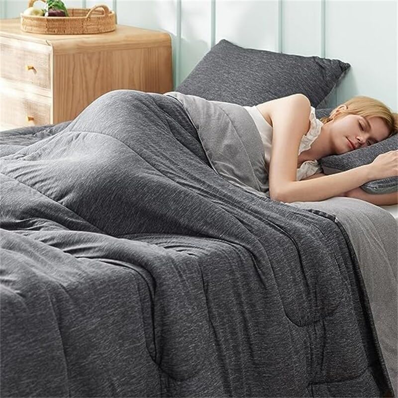 Soft Bedding for All Seasons 04 - Dark Grey - Reversible - 3 Piece - Full