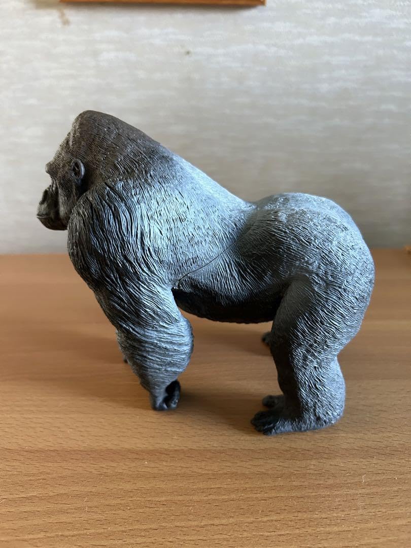 Amazon.co.jp: ゴリラ ソフビ製置物 : おもちゃ