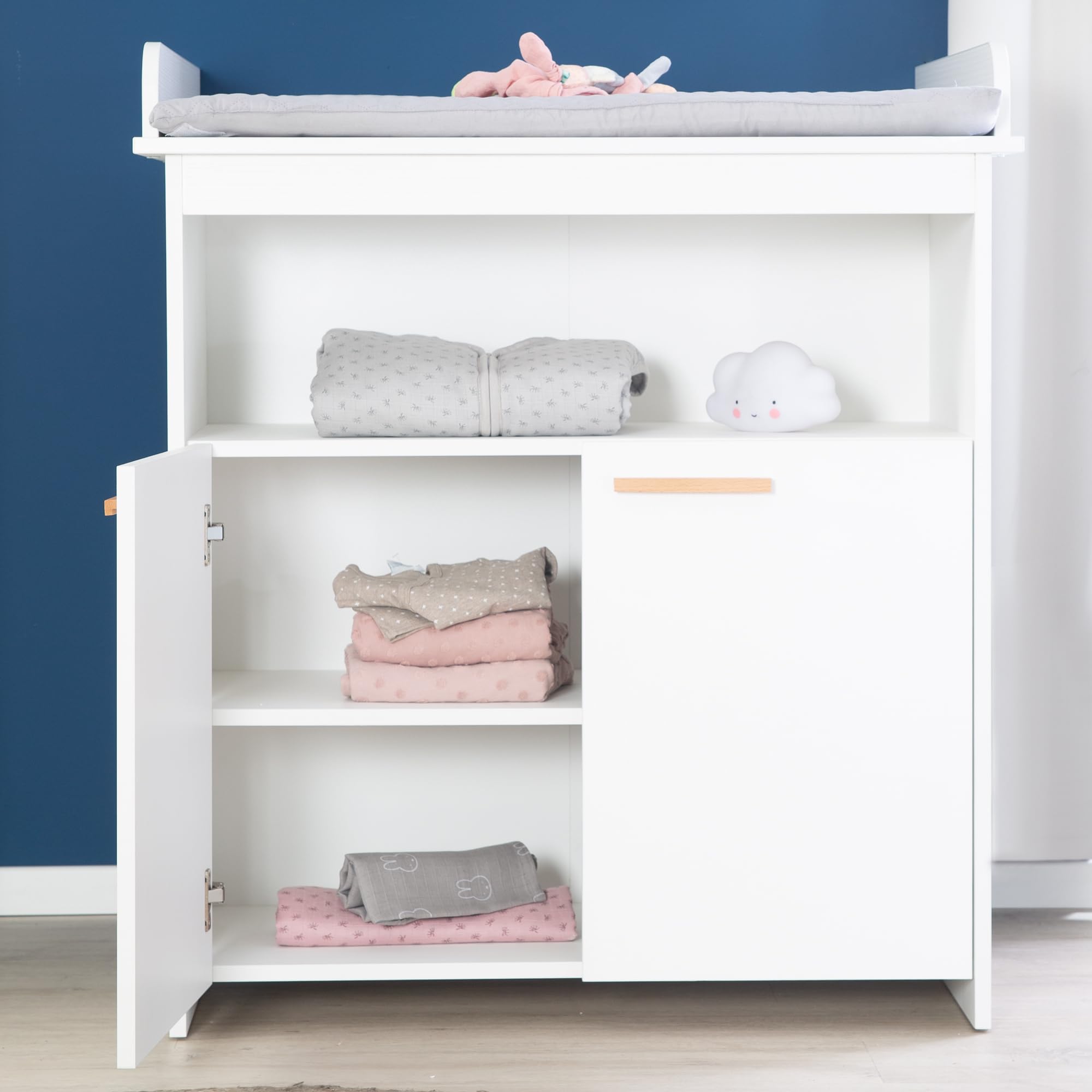 roba Wickelkommode 'Anton' in Weiß, inkl. Wickelansatz, Wickeltisch mit 2 Türen & 1 Fach, Wickelhöhe 90 cm