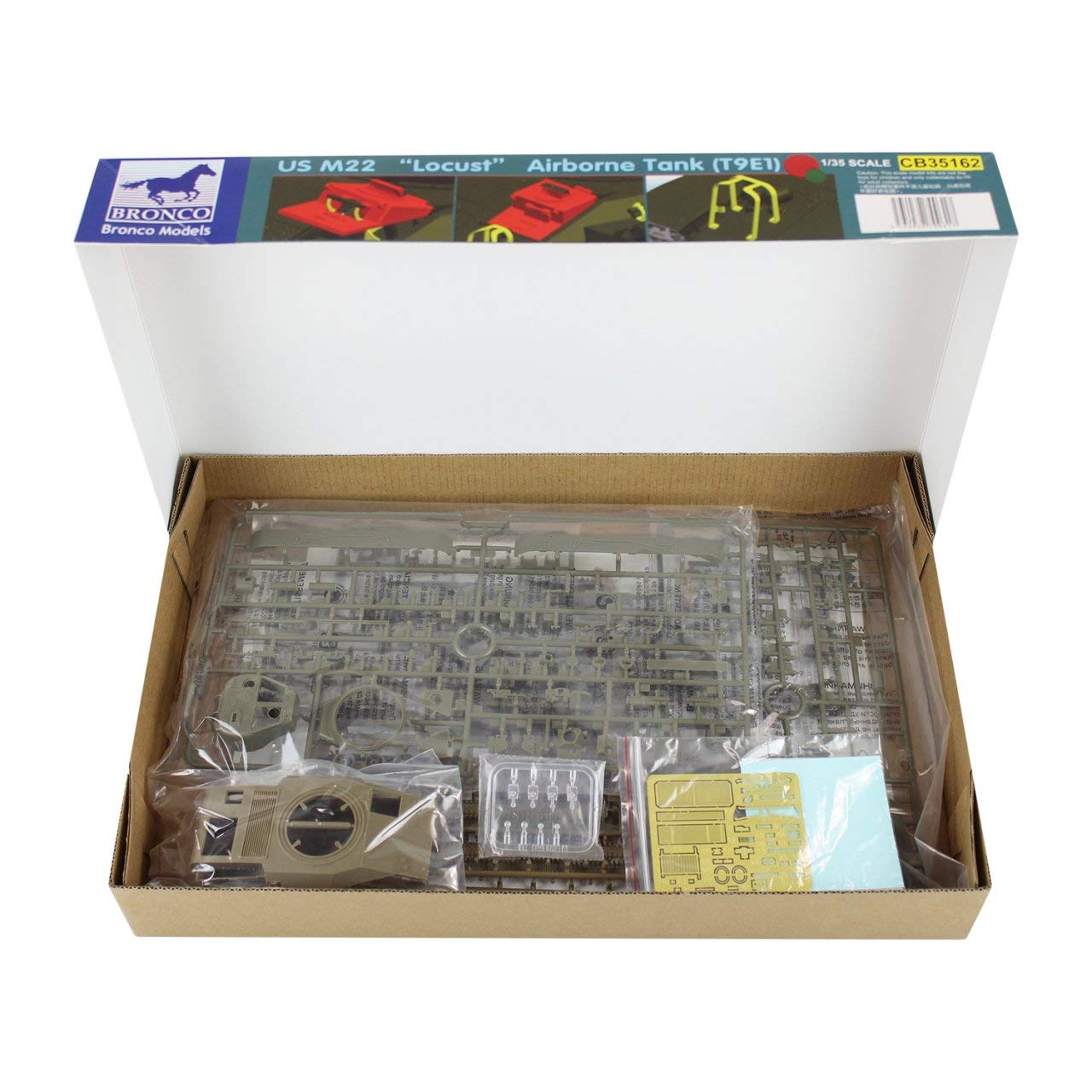 Amazon.co.jp: ブロンコモデル 1/35 アメリカ陸軍軽空挺戦車M-22