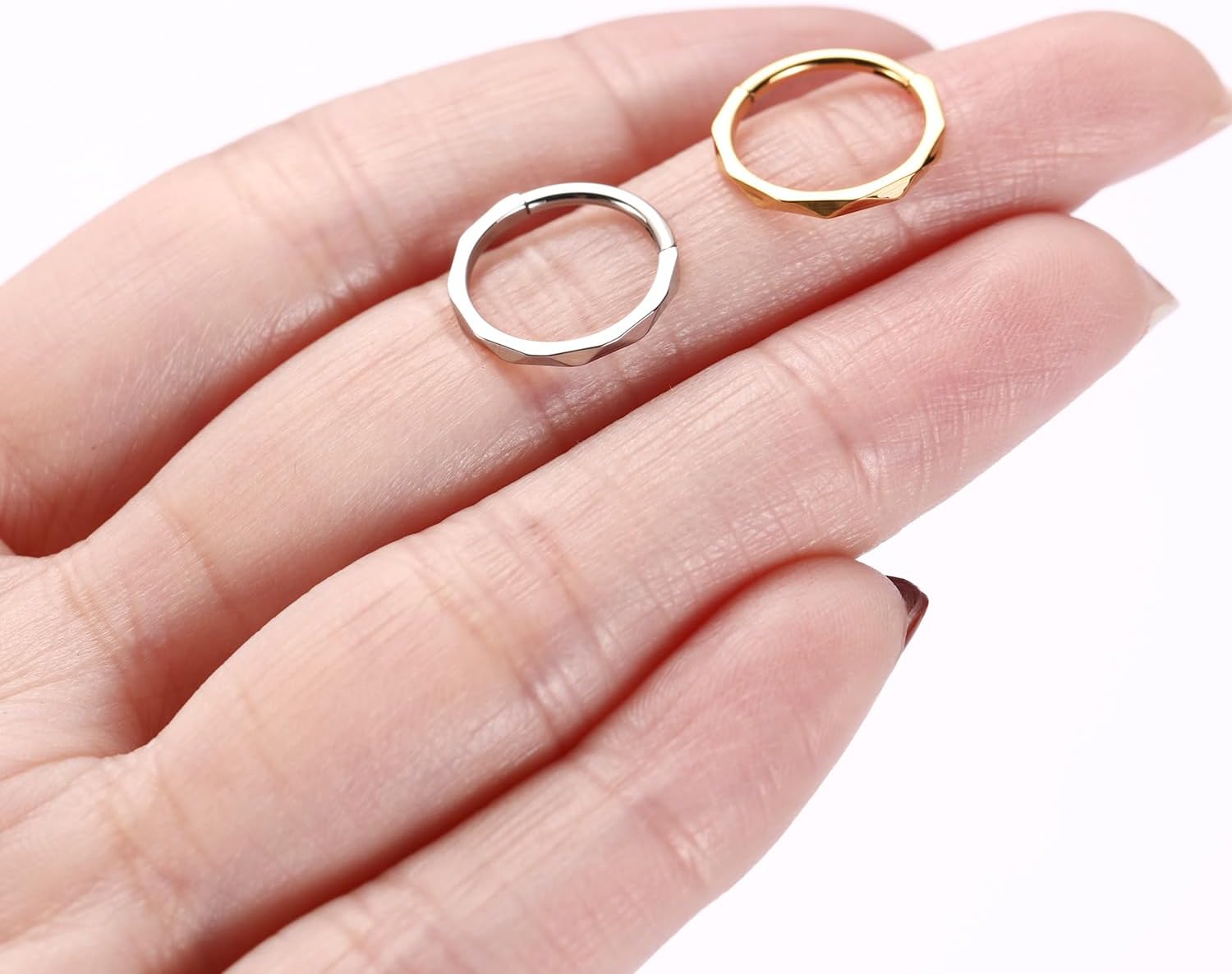 FUNLMO 16G Nose Ring 316L Surgical Steel Septum Ring Helix Tragus Rook Daith Conch Piercing Jewelry Cartilage Earring for Women Men