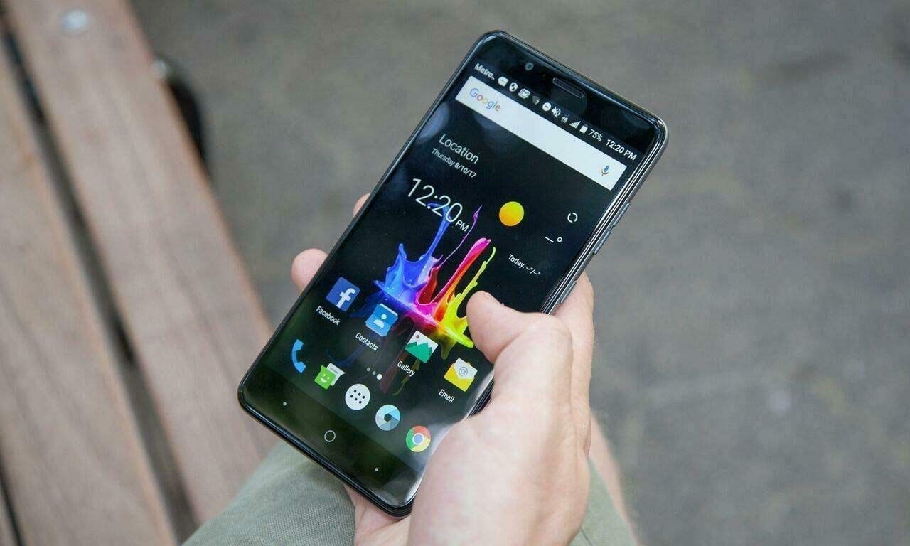 Blade HD PowerBank[新品●未使用] ZTE BLADE Z MAX Z982 (32GB, 2GB RAM) 6.0