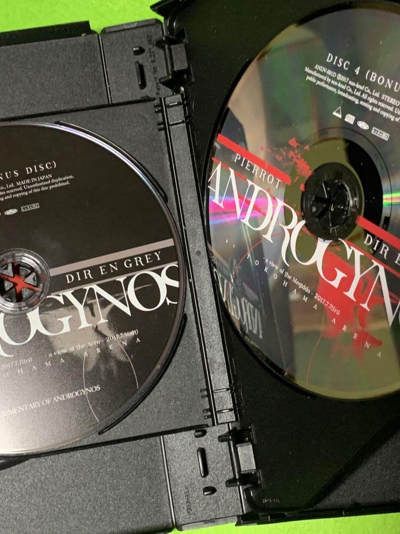 ANDROGYNOS Blu-ray Pierrot ／DIRENGREY 71xrvyeoEaL._AC_SY200_QL15_.jpg